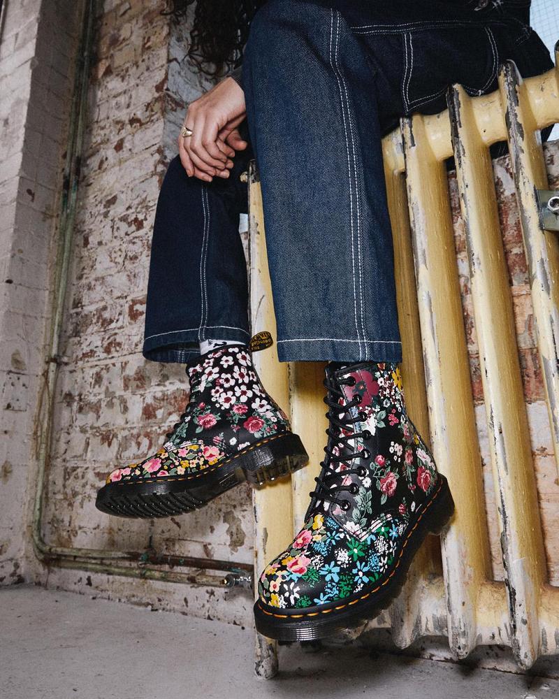 Dr Martens 1460 Pascal Floral Mash Up Læder Snørestøvler Dame Hvide | DK 186OKI